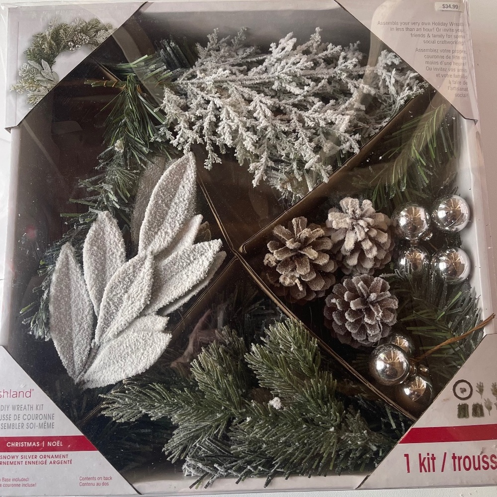 Christmas Wreath DIY Kit - New in Box